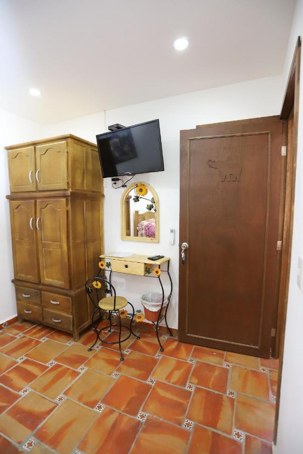 Hotel Boutique Casa Elefante Guadalajara Eksteriør billede